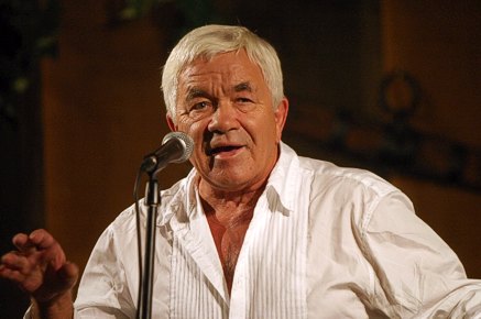 Gus Backus